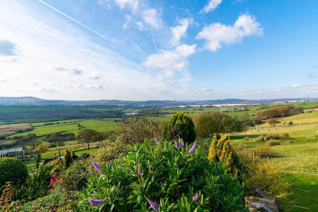 Midsummer Barn Villa Darwen Dış mekan fotoğraf